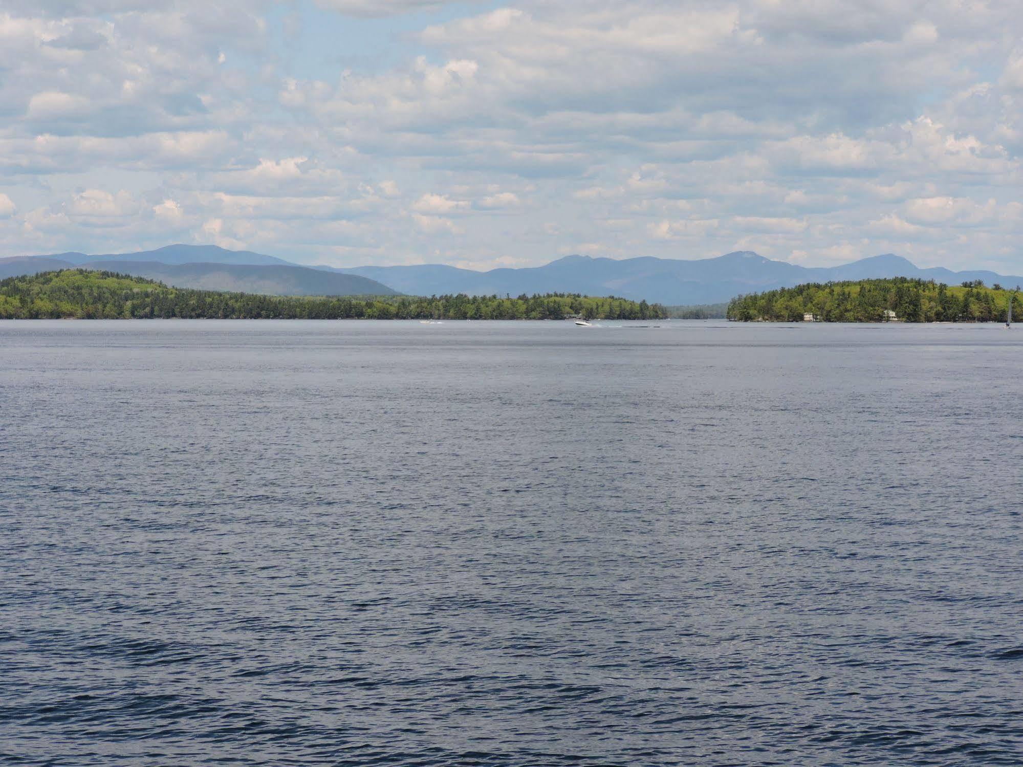 Belknap Point Inn Gilford Luaran gambar